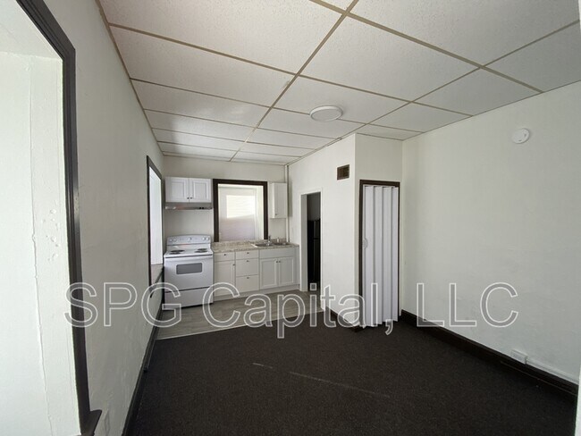 Foto del edificio - 35 W Maple St