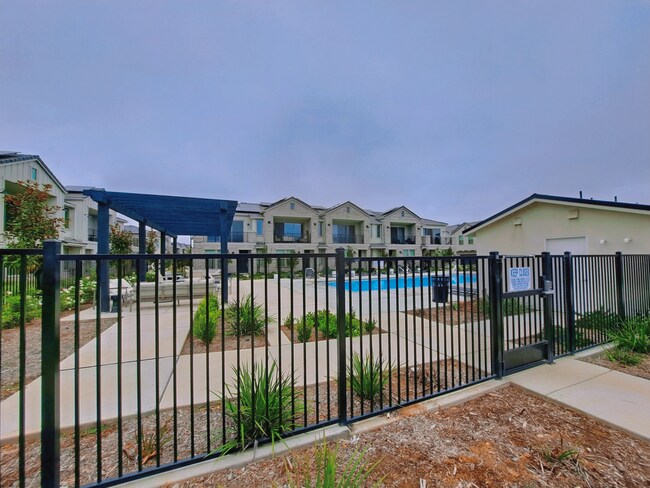 Foto del edificio - Experience Comfort and Style in This Venet...