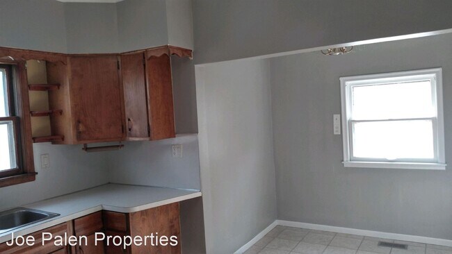 Building Photo - 3 br, 2 bath House - 1431 Payne Avenue