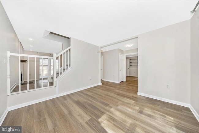 Foto del edificio - 6634 Rockridge Rd