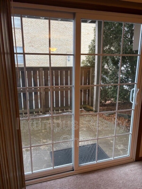 Foto del edificio - 3835 Indian Run Dr