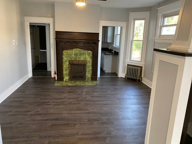 Foto del edificio - 1500 Dormont Ave