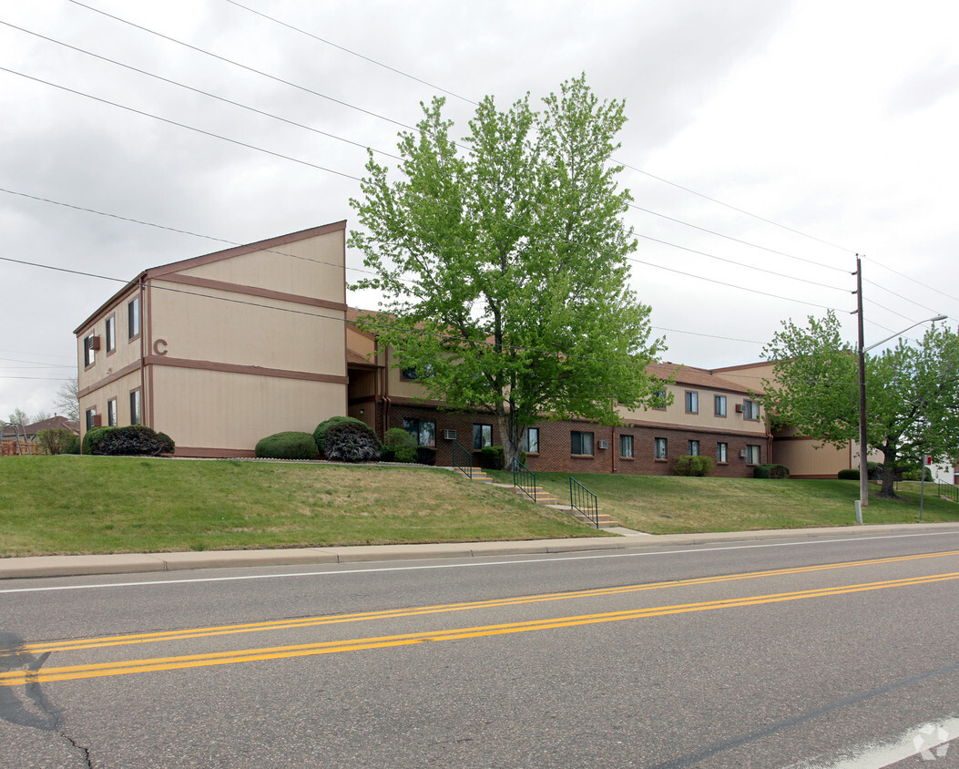 Primary Photo - Winddrift Apartments