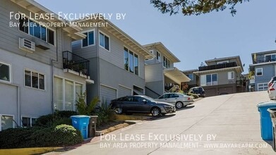 Building Photo - 286 Elm St