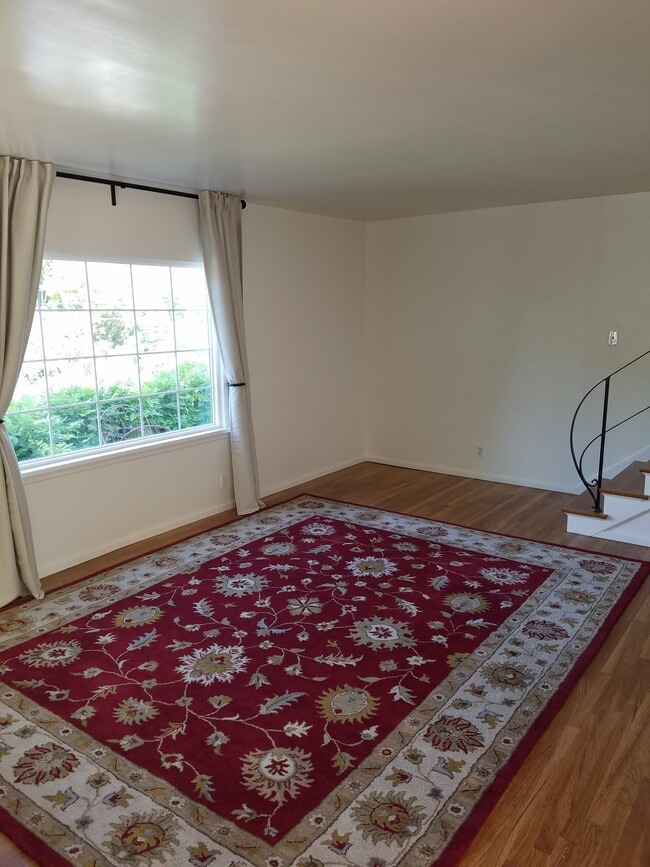 Foto del edificio - 1305 E Michigan Ave