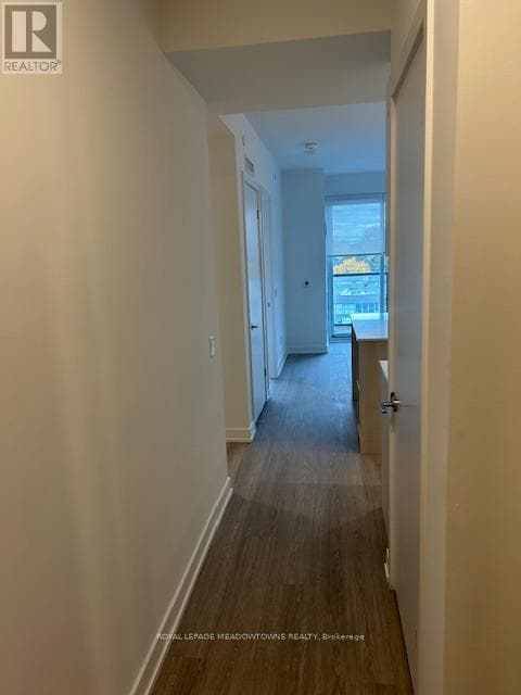 Building Photo - 8188 Yonge St