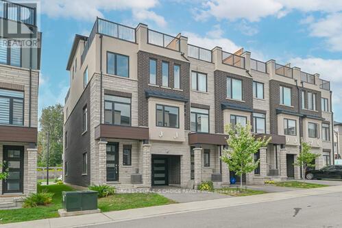 Building Photo - 314-314 Equestrian Way