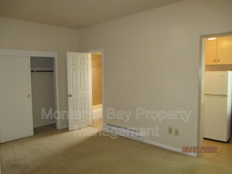 Primary Photo - 211 Forest Ave