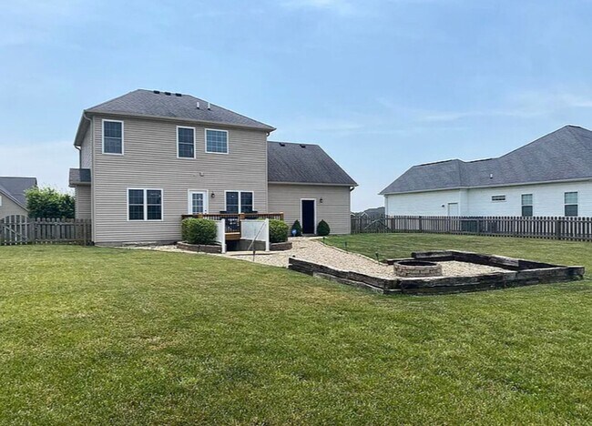 Foto del edificio - 108 Carriage Hills Ln