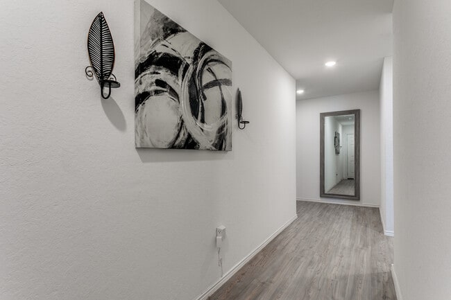 Building Photo - 2626 Robles St