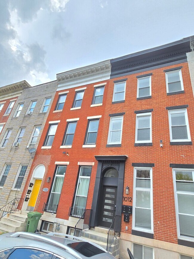 Building Photo - 1012 W Lanvale St
