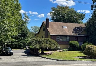 Building Photo - 169 Old Mamaroneck Rd