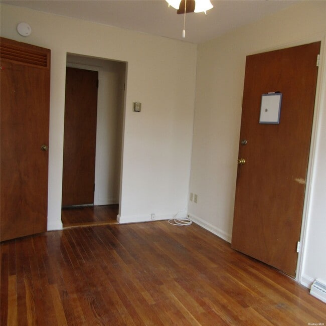 Building Photo - 82-14 233rd St