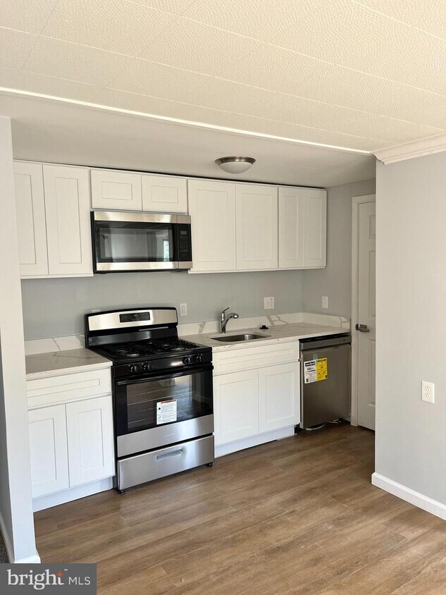 1426 Cosgrove St, Marcus Hook, PA 19061 Townhome Rentals in Marcus