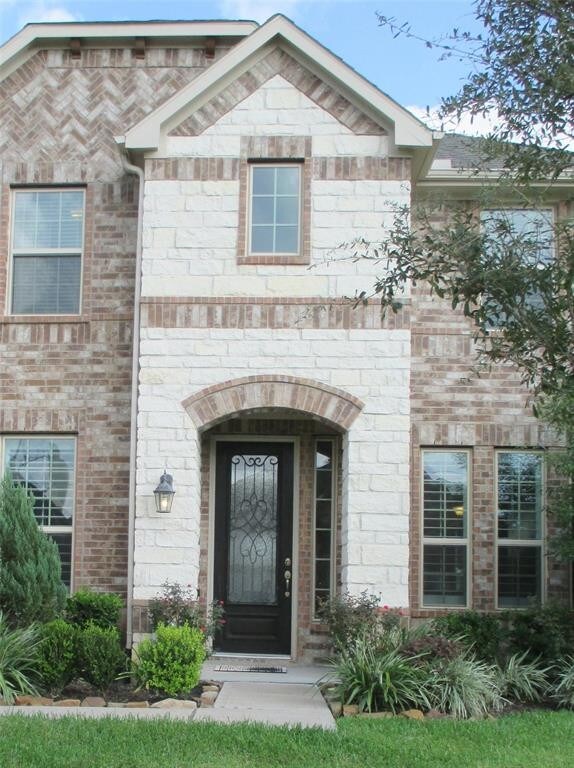 Building Photo - 2215 Cranbrook Ridge Ln