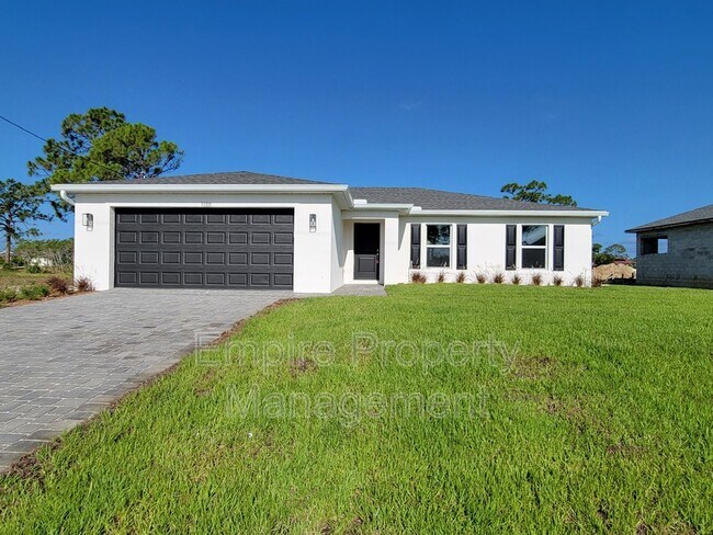 Foto del edificio - 3749 NE 15th Pl