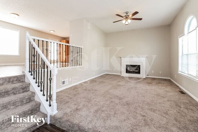Building Photo - 107 Paradise Dr