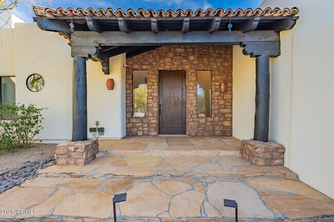 Building Photo - 7845 E Dynamite Blvd