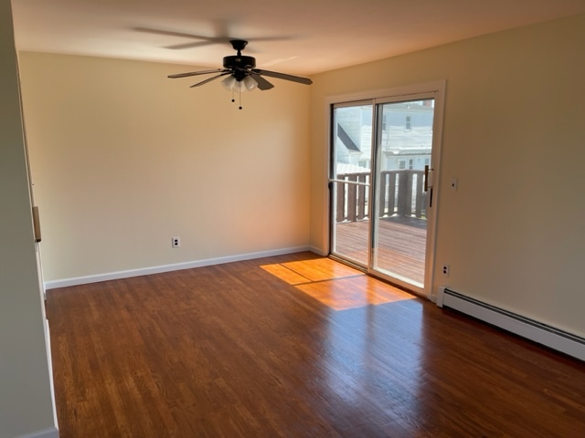 Building Photo - 721 Bellmore Rd