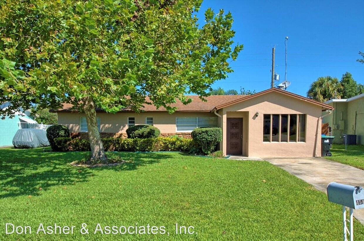 Primary Photo - 4 br, 1.5 bath House - 4543 Royal Elm Dr.
