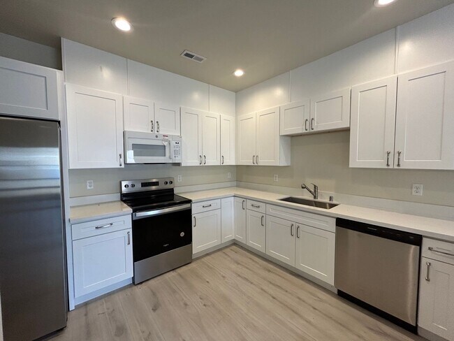 Foto del edificio - 5203/5205 208 th St E