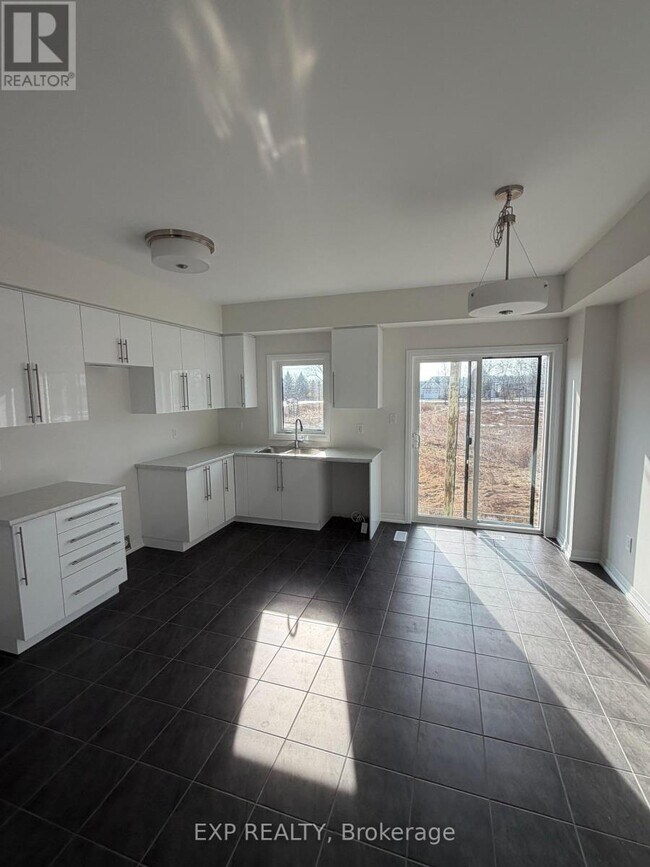 Photo du bâtiment - 313 Conklin Rd