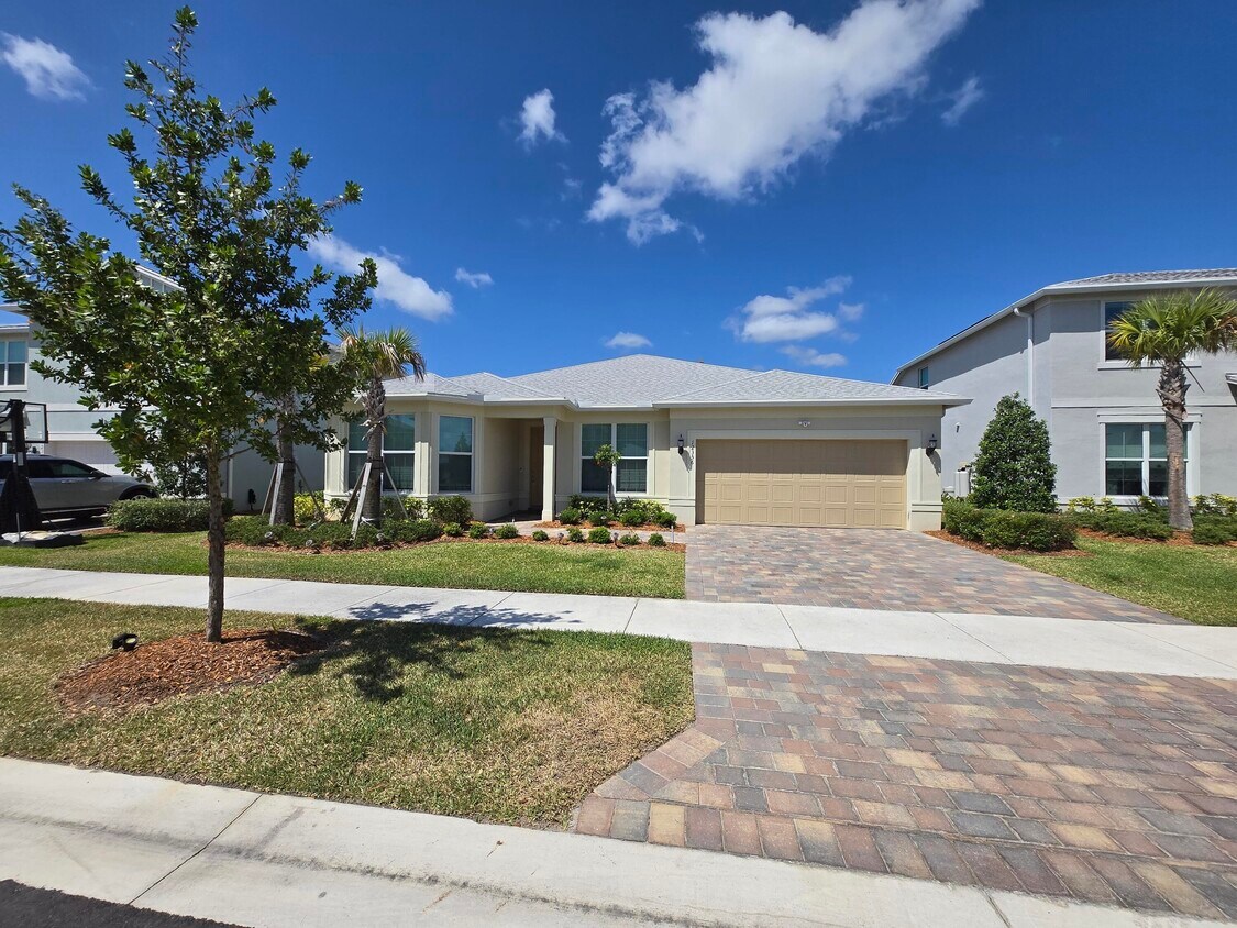 Foto principal - 12356 SW Sand Dollar Wy