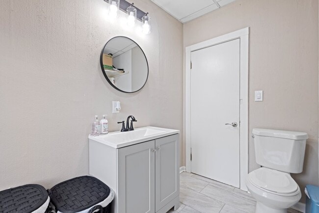 Photo - 450 W Galena Blvd House