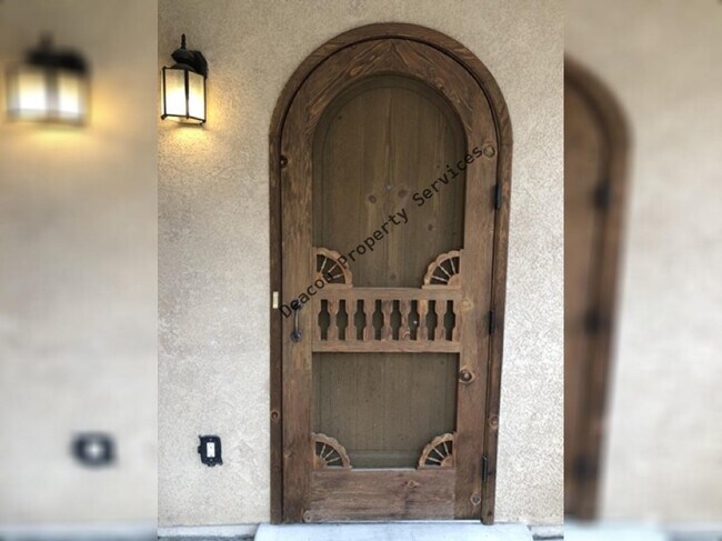 Building Photo - 3727 Candelarias Ln