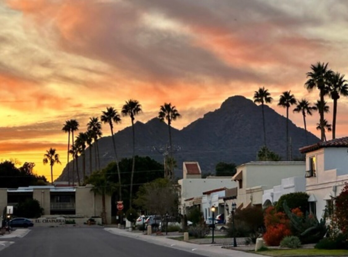 7631 E Chaparral Rd, Scottsdale, AZ 85250 Townhome Rentals in