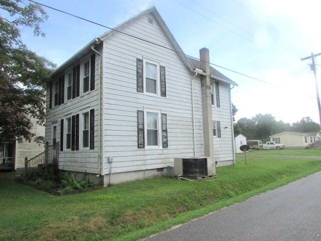 Building Photo - 26000 State Rte T-2503
