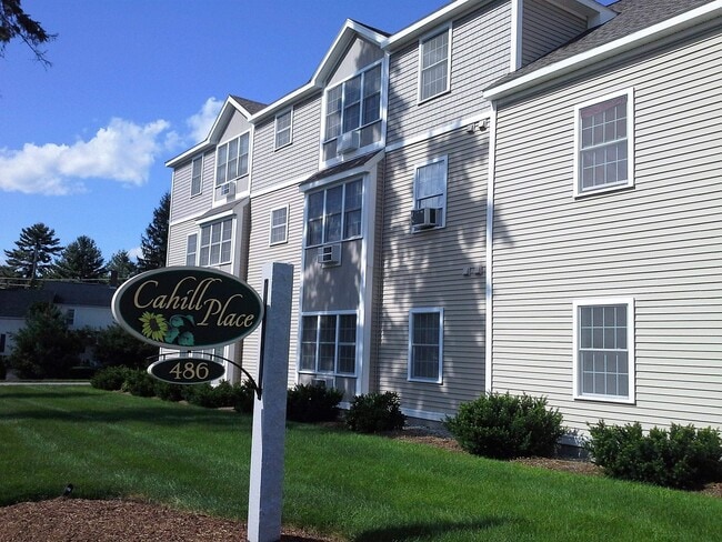 Building Photo - 486 Nashua St