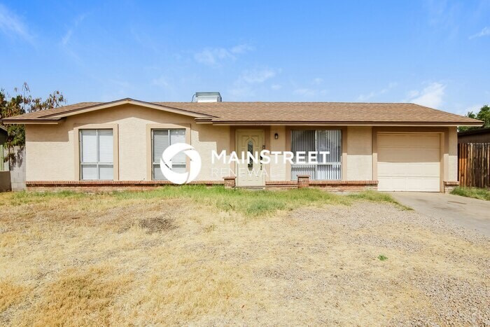 Foto principal - 3 Bedroom Pet-Friendly Home in Phoenix, AZ...