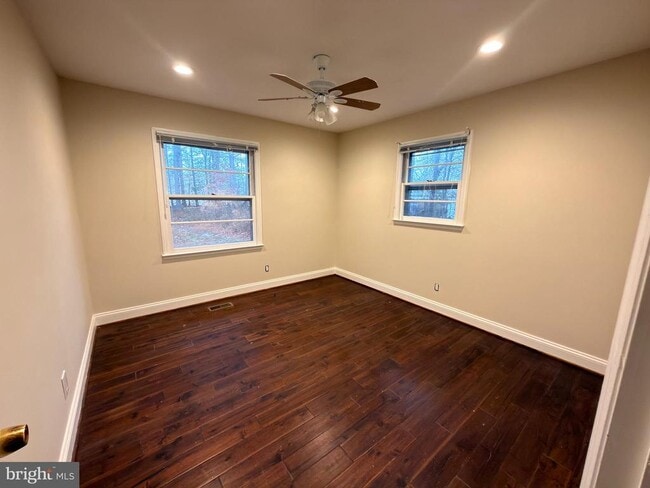 Building Photo - 7709 Flippo Dr