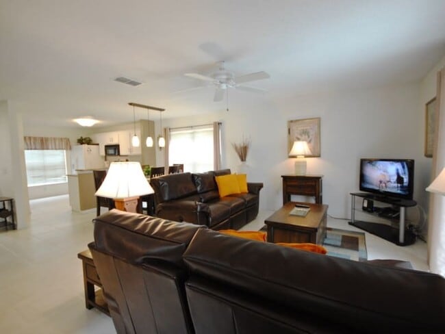 Foto del edificio - 2414 St Augustine Blvd