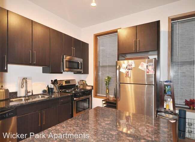 Building Photo - 1260 N Bosworth Ave