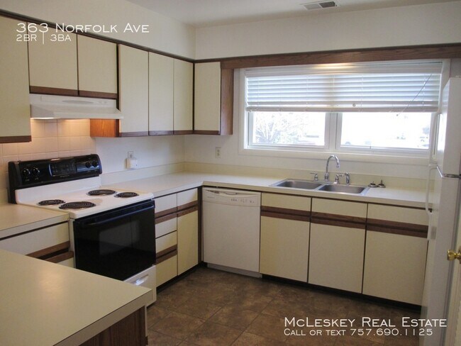 Foto del edificio - 363 Norfolk Ave