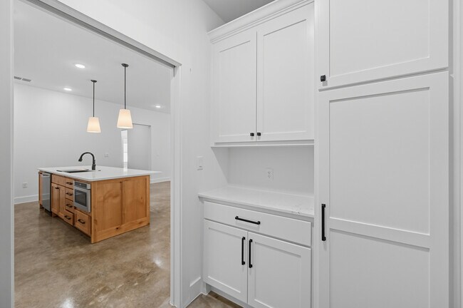 Foto del edificio - The Residences at Cardinal Woods