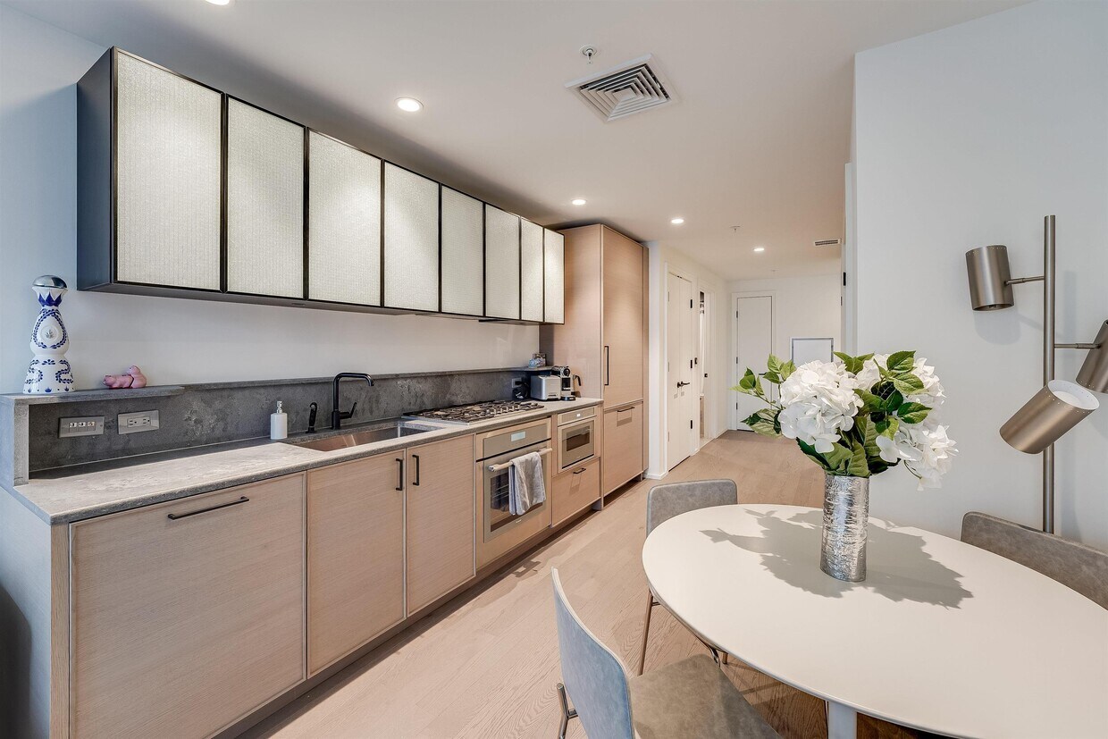 Foto principal - 1425 Hudson St