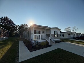 Building Photo - 763 County Line Rd