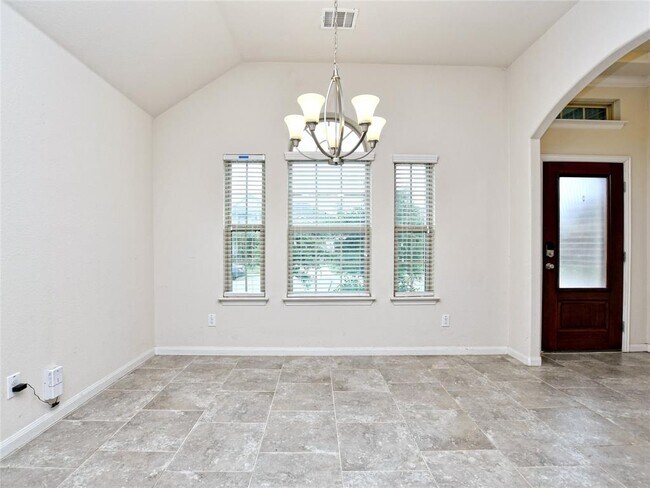Foto del edificio - 1214 Homer Ln