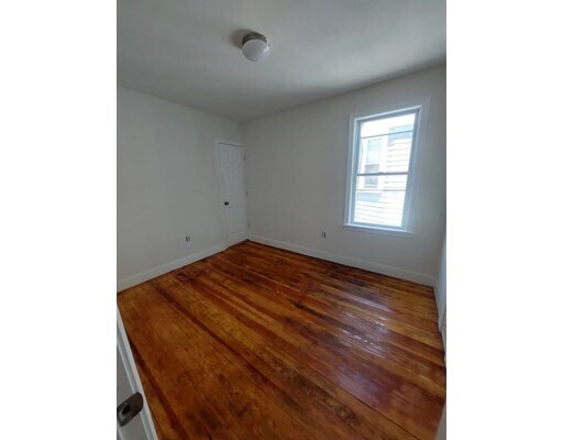 Foto del edificio - 11 Groveland St