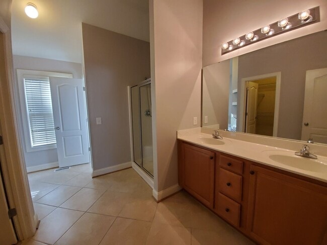 Building Photo - 75 Grayson Pl