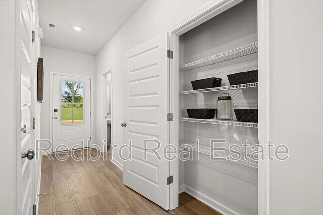 Foto del edificio - 2008 Acadia Wy