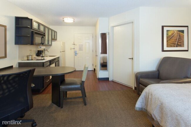 Building Photo - 1 br, 1 bath House - 895 Tabor Street