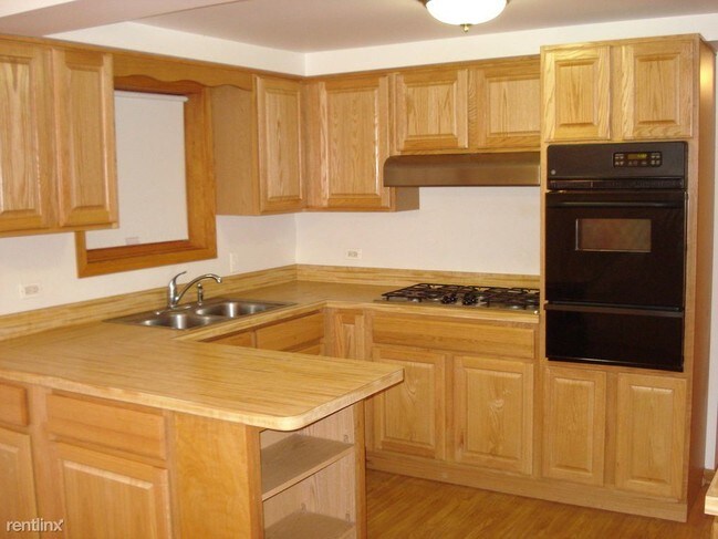Building Photo - 2 br, 1 bath  - 3044 N Kolmar Ave