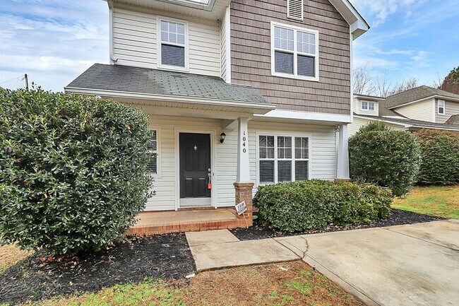 Foto del edificio - Charming 3BD/2.5BA Home in Matthews, NC!