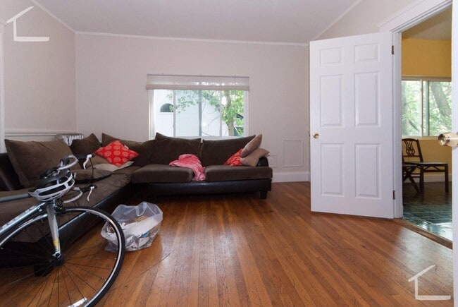 HUGE Brookline/Brighton 5-bed SEP2026 - HUGE Brookline/Brighton 5-bed SEP2026 House