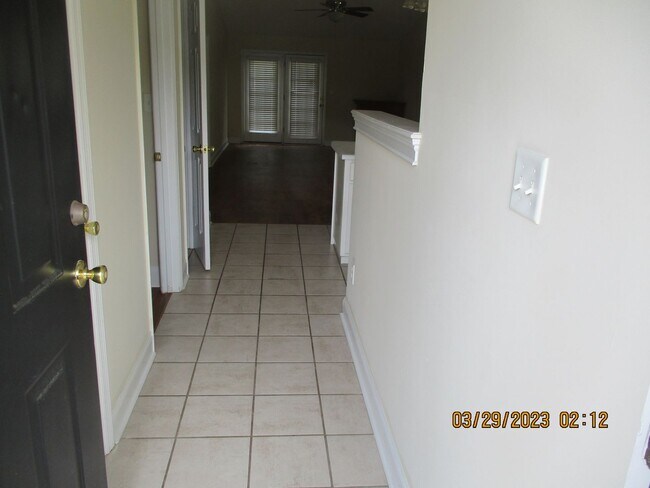 Foto del edificio - McLain, 2808