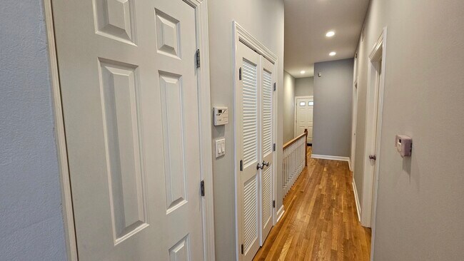 Foto del edificio - 509 N Hartland Ct